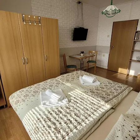 Vraji Quarto em Acomodações Particulares